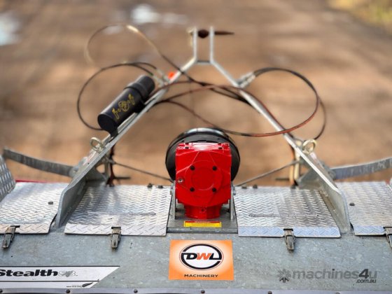 トライマックス ステルス スラッシャー 干し草/飼料装備