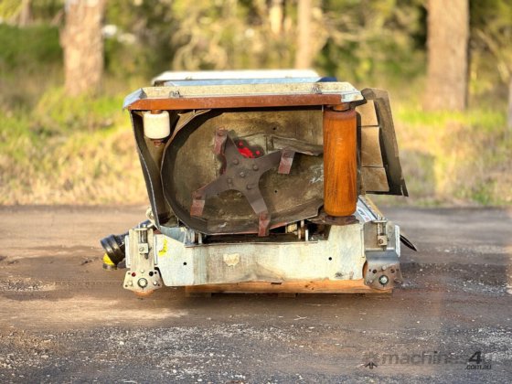 Trimax Stealth Slasher 干草/草料收割机