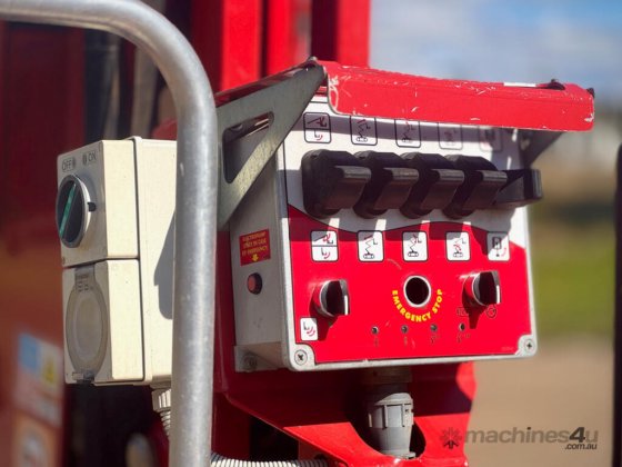 CMC S15动臂升降通道及高空安全