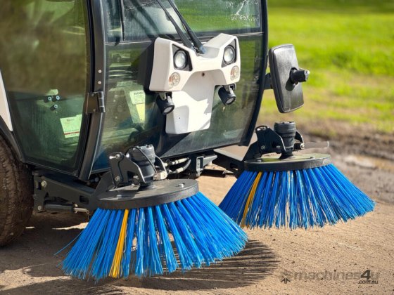 マクドナルド・ジョンストン CN101 スイーパー 掃除/清掃