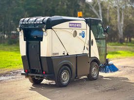 マクドナルド・ジョンストン CN101 スイーパー 掃除/清掃