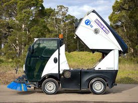 マクドナルド・ジョンストン CN101 スイーパー 掃除/清掃