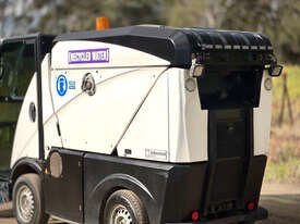 マクドナルド・ジョンストン CN101 スイーパー 掃除/清掃