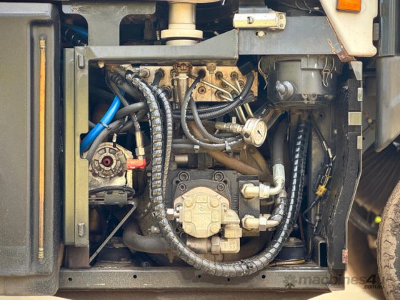 マクドナルド・ジョンストン CN101 スイーパー 掃除/清掃