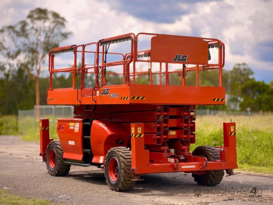 2013 Jlg 4394RT