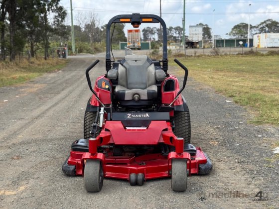 トロZマスター・ゼロターン芝刈り機