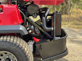 トロZマスター・ゼロターン芝刈り機