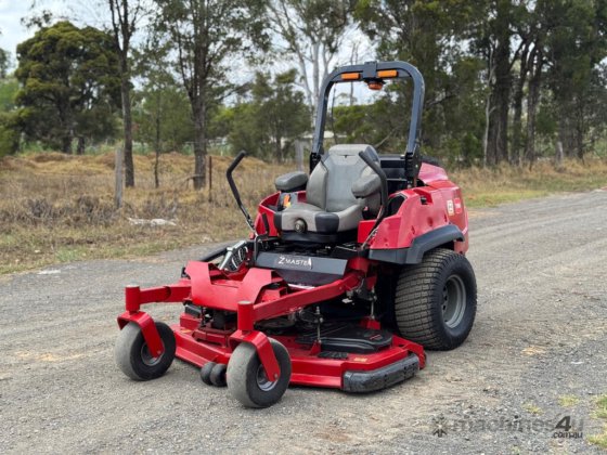 トロZマスター・ゼロターン芝刈り機