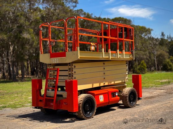 2006 Jlg M4069
