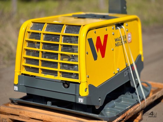 Wacker Neuson DPU110 振动压路机/压实机