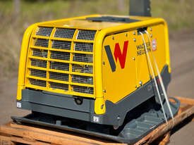 Wacker Neuson DPU110 振动压路机/压实机