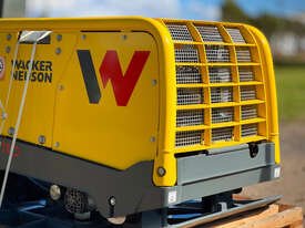 Wacker Neuson DPU110 振动压路机/压实机