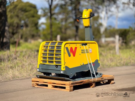 Wacker Neuson DPU110 振动压路机/压实机