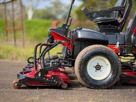 Toro 4300D ワイドエリア芝刈り機 芝刈り機