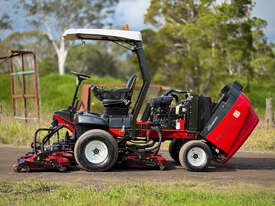 Toro 4300D ワイドエリア芝刈り機 芝刈り機