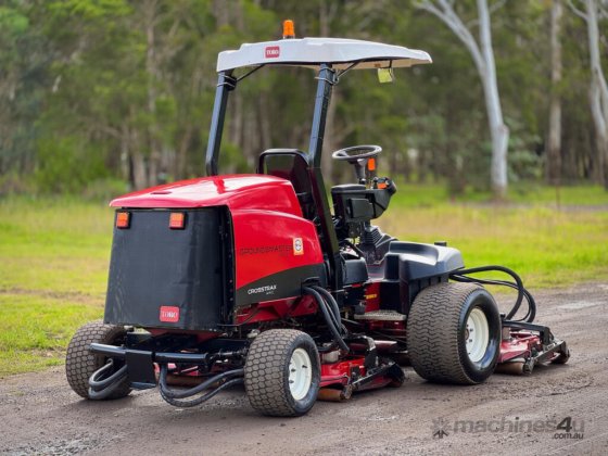 Toro 4300D ワイドエリア芝刈り機 芝刈り機