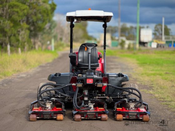 Toro 4300D ワイドエリア芝刈り機 芝刈り機
