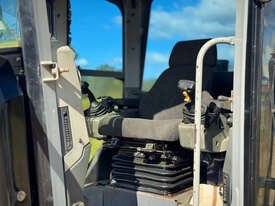 2012 年 Caterpillar 140M VHP