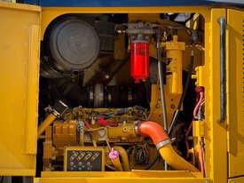 2012 年 Caterpillar 140M VHP