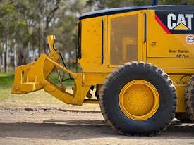 2012 年 Caterpillar 140M VHP