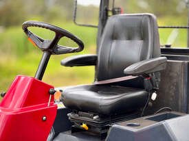 久保田男爵夫人高尔夫球道割草机草坪设备