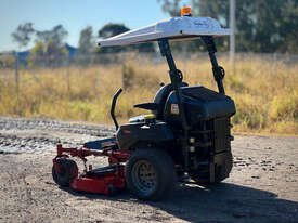 Toro ZMaster 标准驾驶式草坪设备