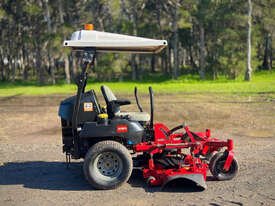 Toro ZMaster 标准驾驶式草坪设备