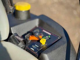 Toro ZMaster 标准驾驶式草坪设备