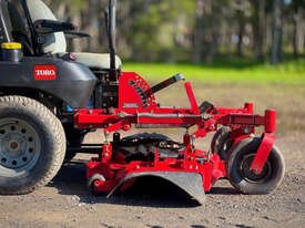 Toro ZMaster 标准驾驶式草坪设备