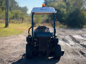 Toro ZMaster 标准驾驶式草坪设备