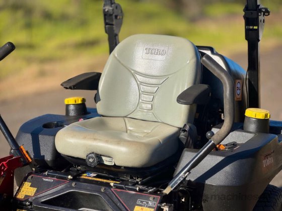 Toro ZMaster 标准驾驶式草坪设备