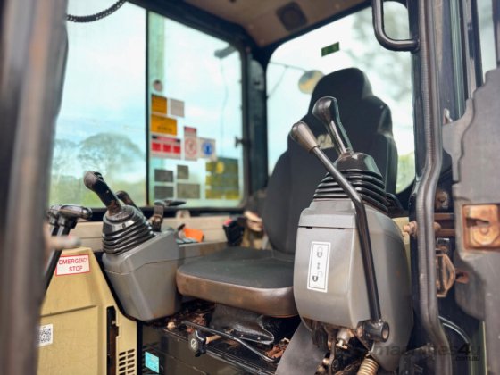 2015 Caterpillar 305E