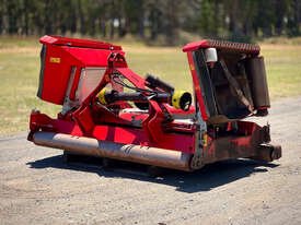 トライマックス ステルス スラッシャー 干し草/飼料装備