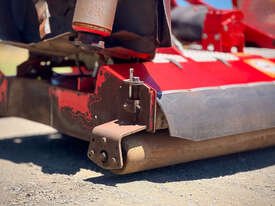 トライマックス ステルス スラッシャー 干し草/飼料装備