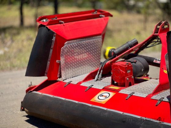 トライマックス ステルス スラッシャー 干し草/飼料装備