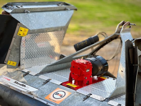 ハワード・ステルス・スラッシャー・ヘイ/フォレッジ・エクイップ