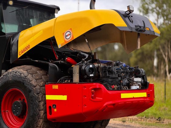 戴纳派克 CA600 震动辊筒压路机/压实机