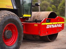 戴纳派克 CA600 震动辊筒压路机/压实机