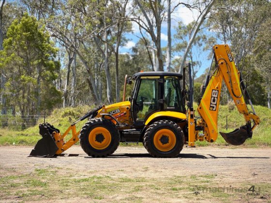 JCB 5CX 反铲装载机