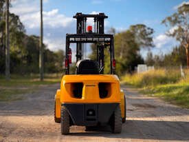 小松 FD45 全地形/越野叉车