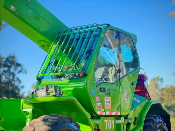 Merlo P101.10 伸缩臂叉车 伸缩臂叉车