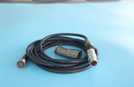 ストライカー内視鏡用手元接続ケーブル