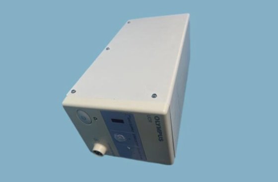 オリンパスCO2レギュレーションユニット（UCR）