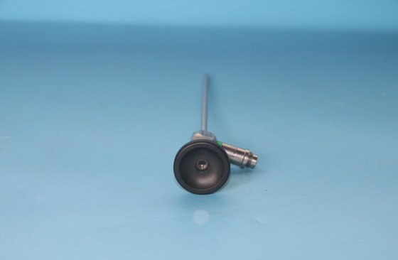 ストルツ7230AA 0°4mmシヌスコープ