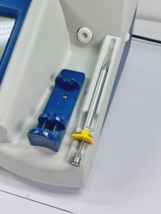 Advanced Instruments OsmoTech single-sample micro-Osmometer w/