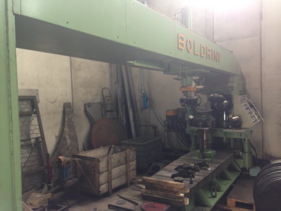 Boldrini ribo 13 x 4000 flanging machine without hole in italy