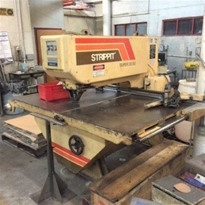 1982 Strippit Super 30/30 in