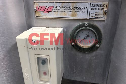 Velo model 0056 vertical pressure