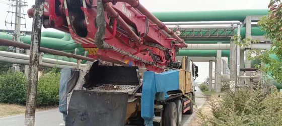 2019款三一49米混凝土泵车搭载奔驰