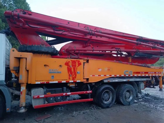 2013 年，三一重工 49 米泵车